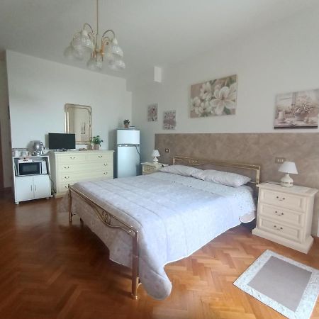 Residenza Damiano Otel Assisi Dış mekan fotoğraf